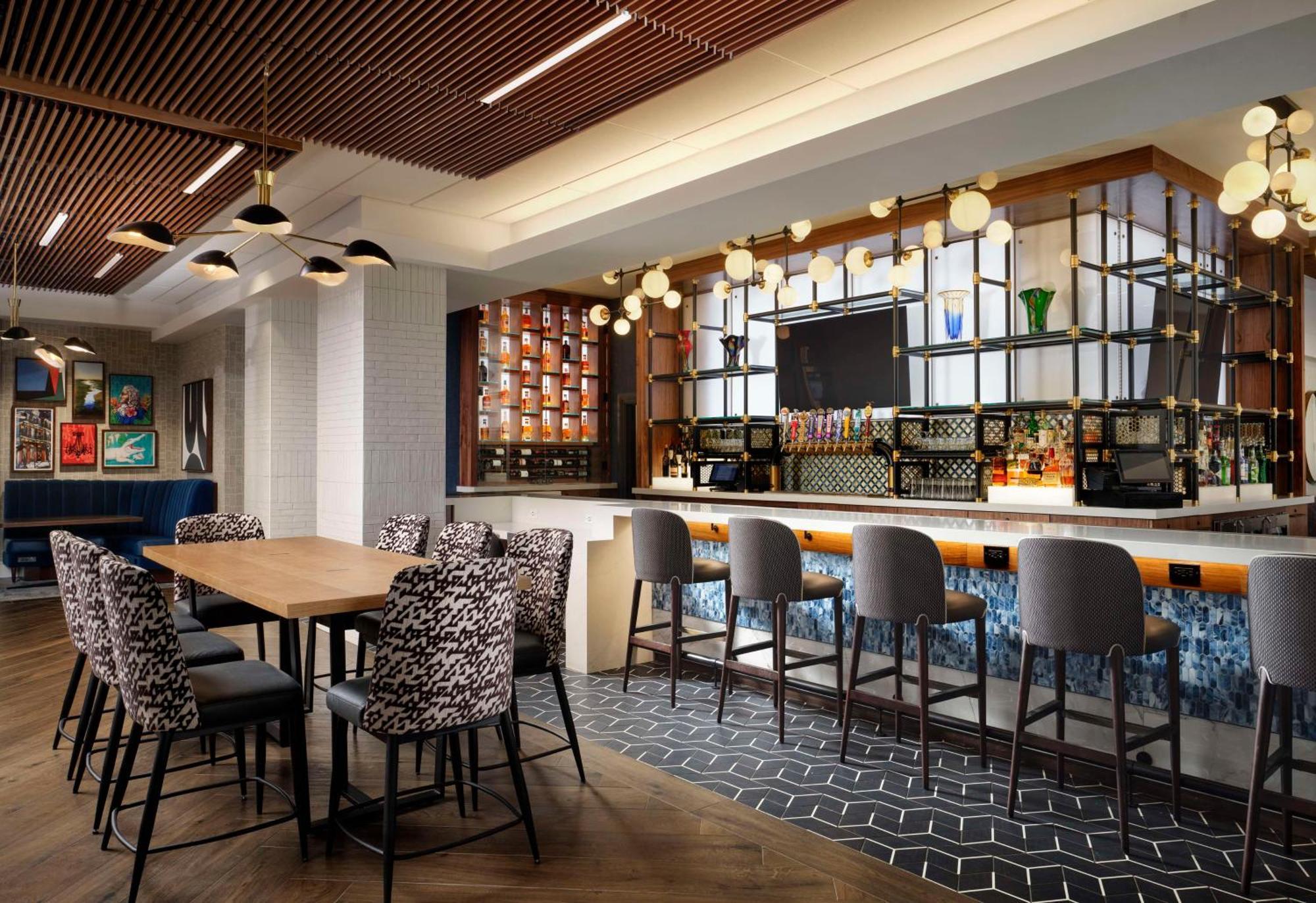 Hilton New Orleans Airport Hotel Kenner Bagian luar foto