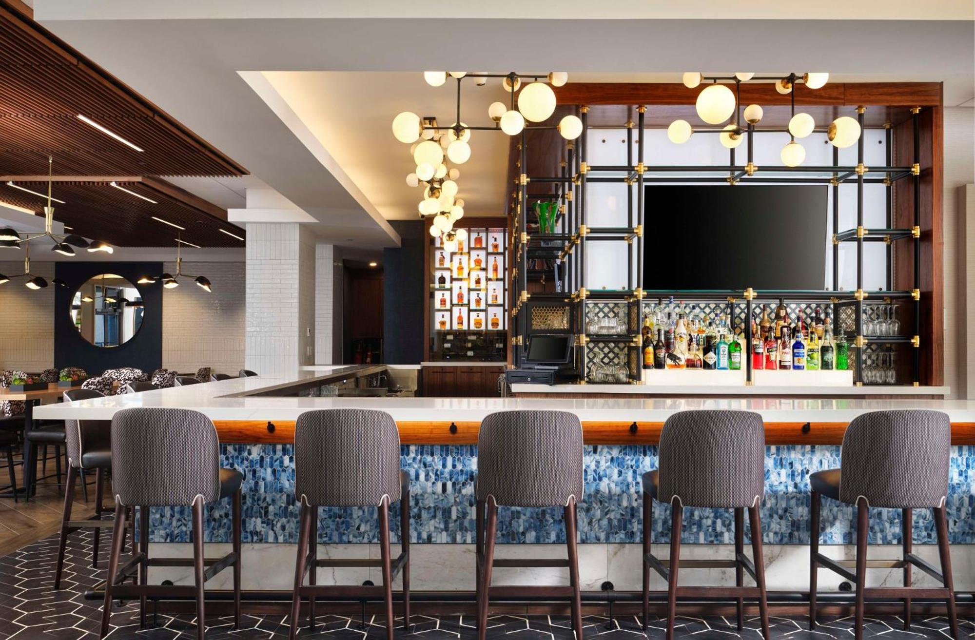 Hilton New Orleans Airport Hotel Kenner Bagian luar foto