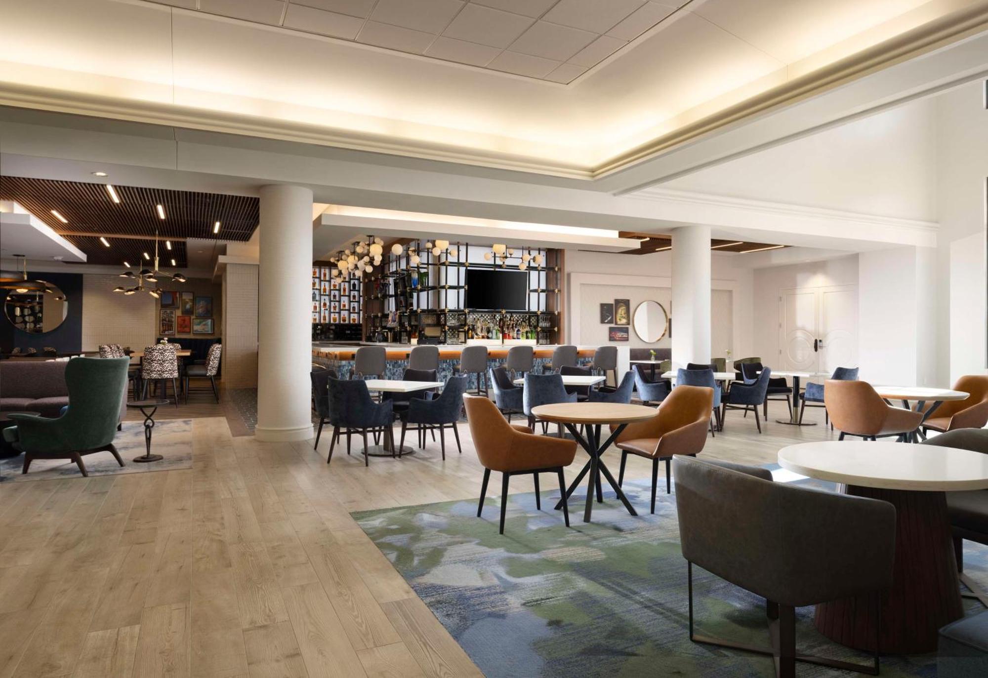 Hilton New Orleans Airport Hotel Kenner Bagian luar foto