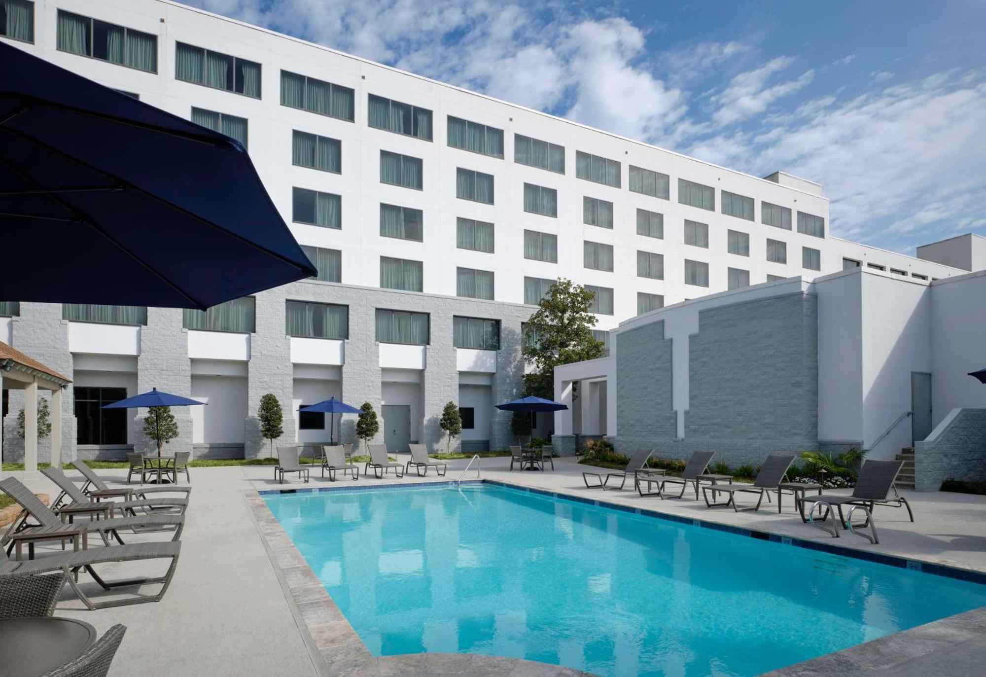 Hilton New Orleans Airport Hotel Kenner Bagian luar foto
