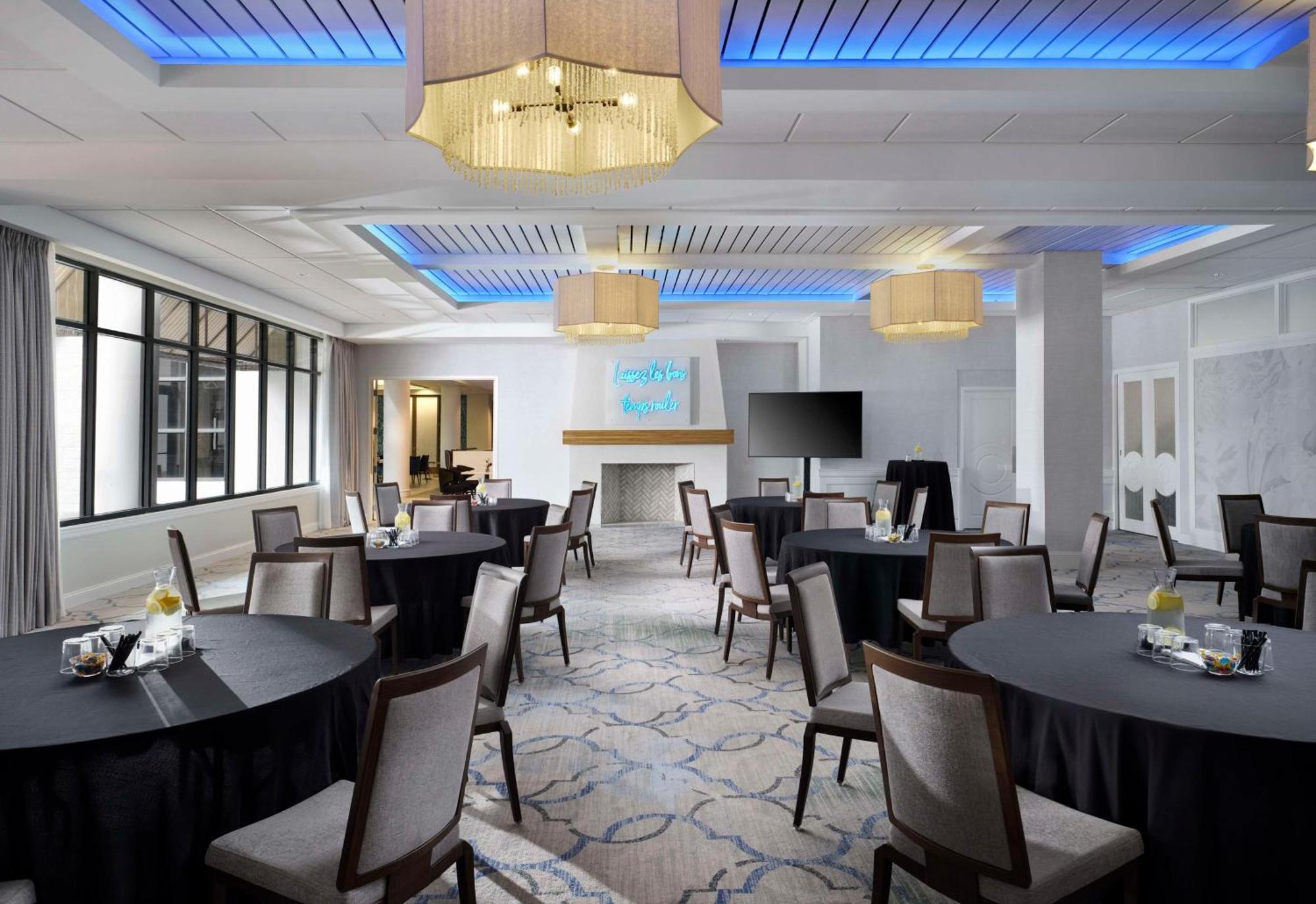 Hilton New Orleans Airport Hotel Kenner Bagian luar foto