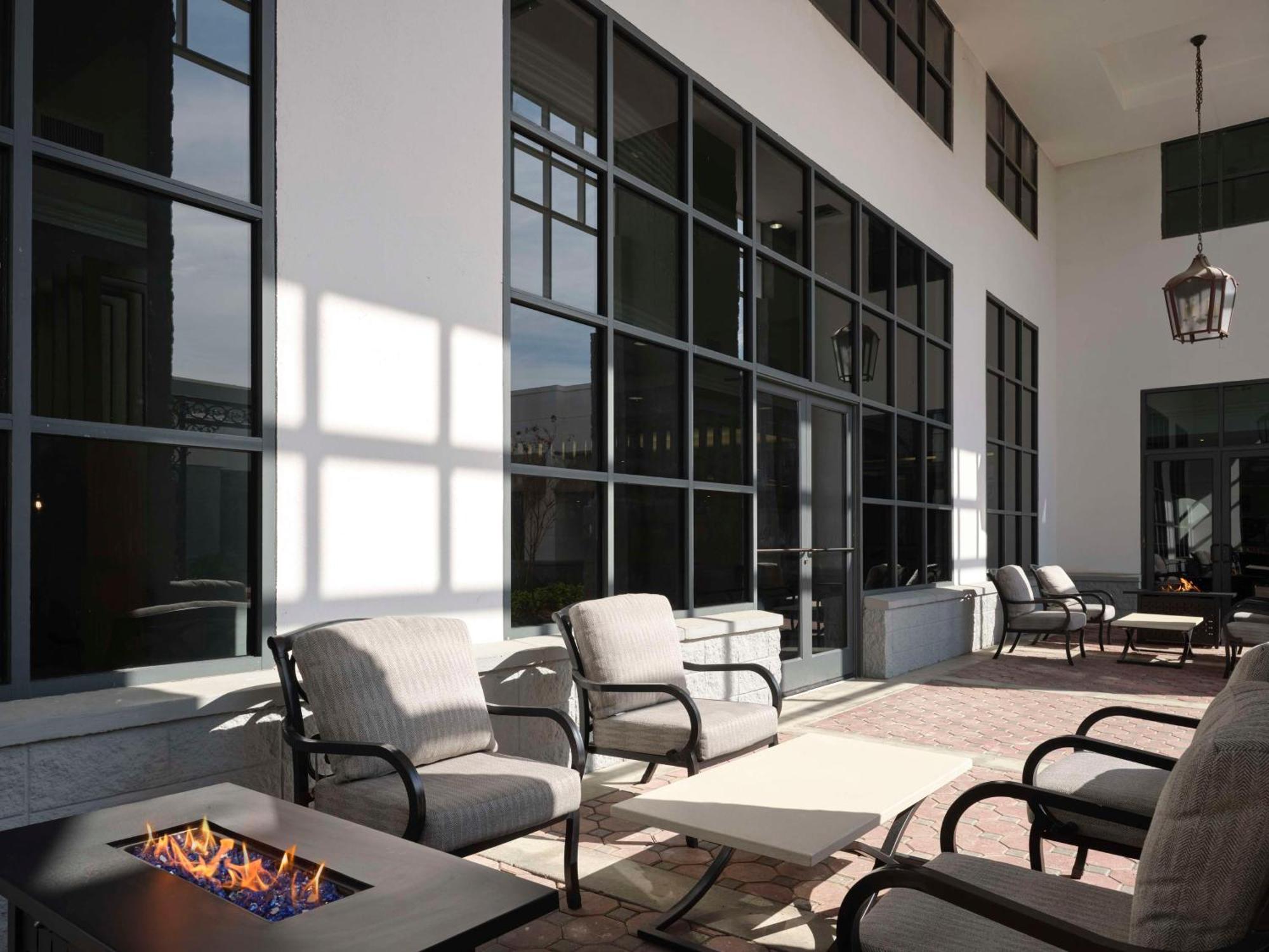 Hilton New Orleans Airport Hotel Kenner Bagian luar foto
